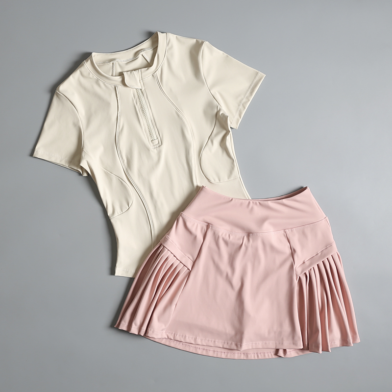 Running sports suit for women  - Badminton Player 评论和价格